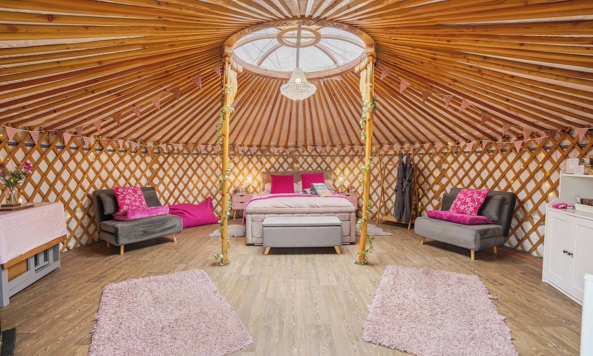 Attleborough RV Rental | MOET Luxury Heated Yurt with Private Hot Tub