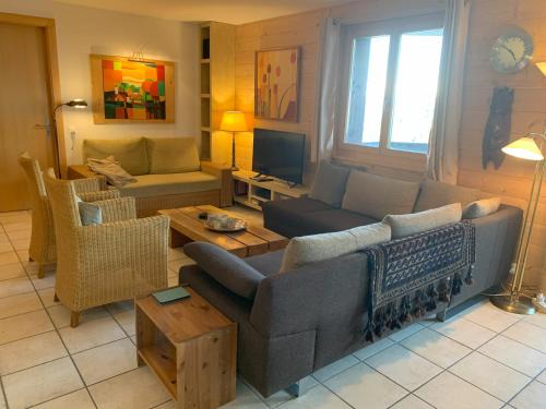 Champoussin Apartment | Moilles 13