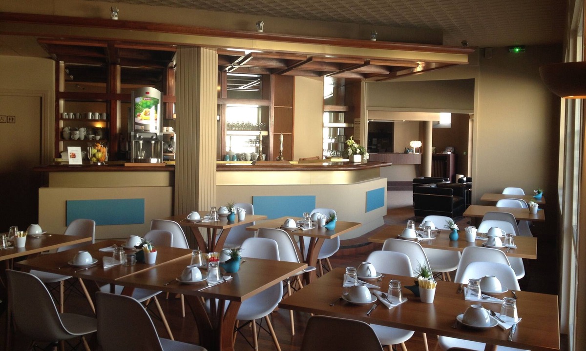 Centre Ville Hotel | Moka Hôtel