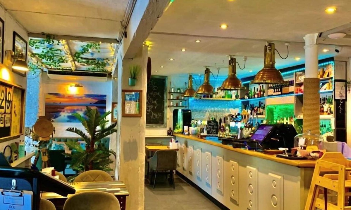 Wadebridge Hotel | Molesworth Arms