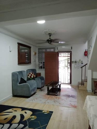 Taman Kota Masai House | Mom's home