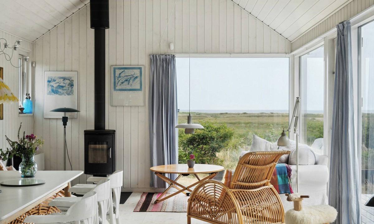 Rrvig House | Møn House with view over beach and sea