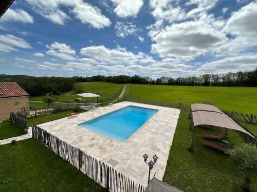 Sainte-Foy-de-Longas House | Mon Petit Domaine