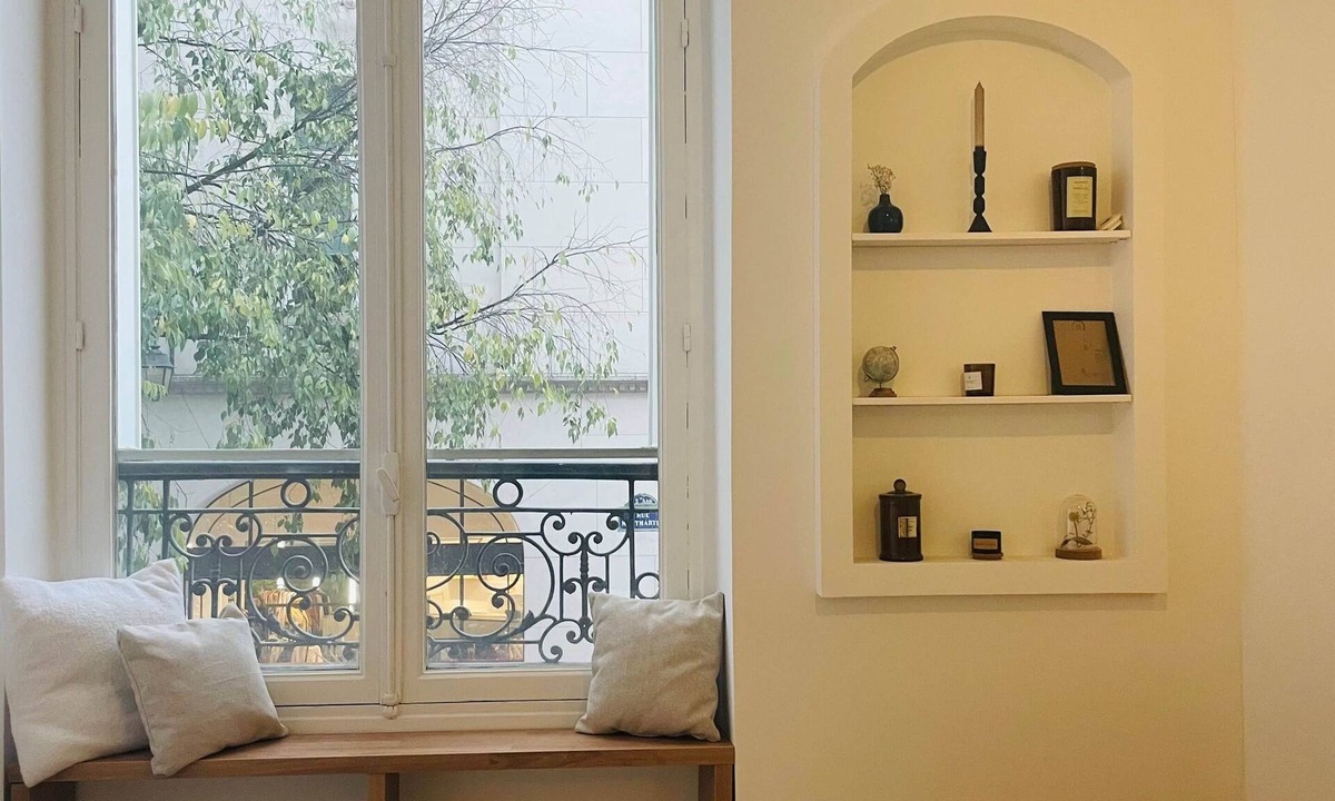 Quartier du Mail House | Mona Lisa - Paris Louvre