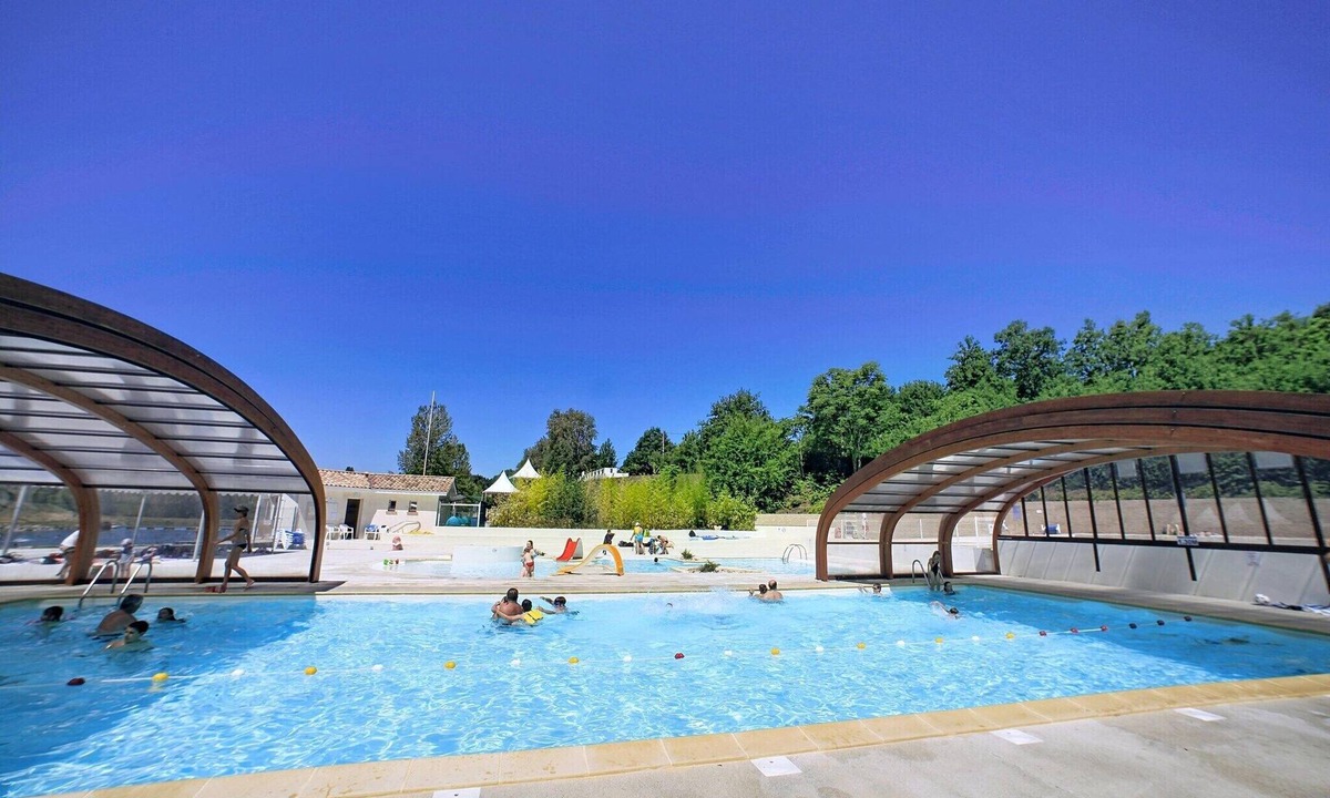 Monclar-de-Quercy Cottage | Monclar Escape with Tennis & Shared Pool