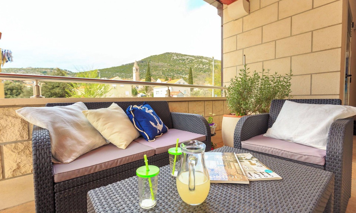 Mokosica Apartment | Mondo Room 1 - One Bedroom Apartment, Sleeps 2
