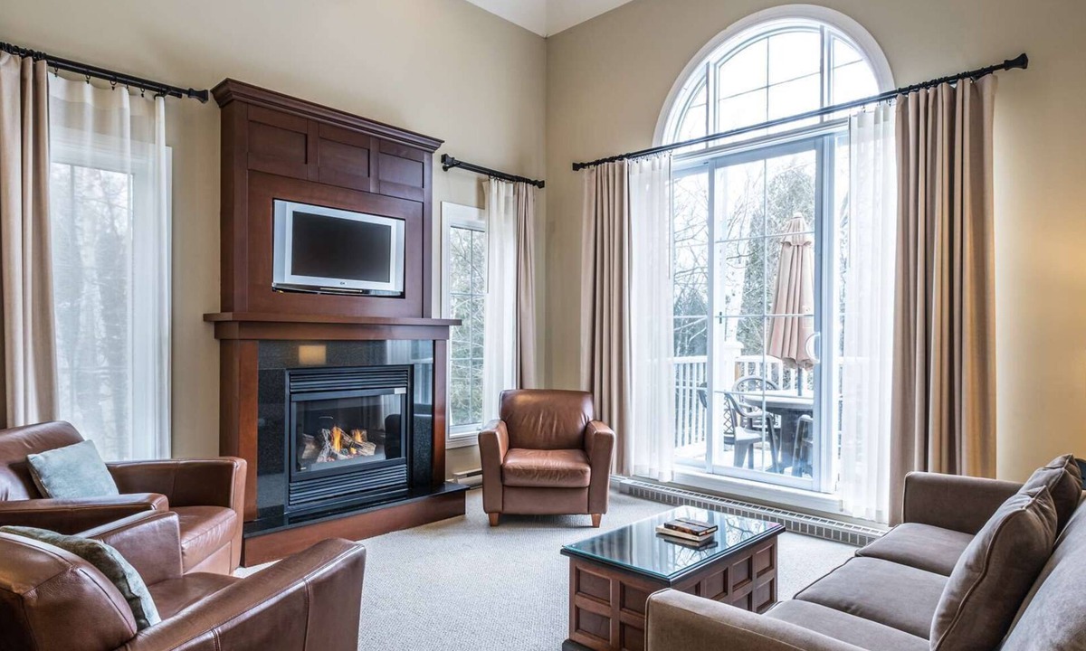 Mont-Tremblant Hotel | Mont-Tremblant - Château Beauvallon - Three Bedroom Suite