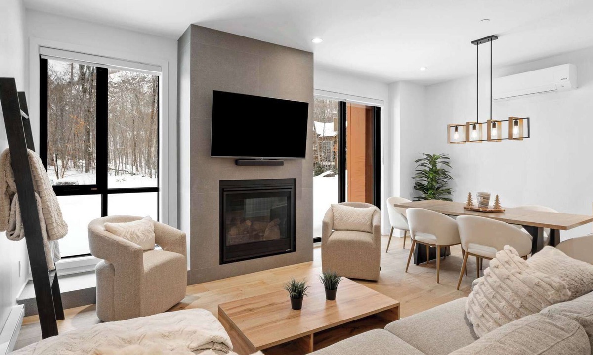 Versant Soleil Condo | Mont-Tremblant - New Luxury Condo with Mountain Access | Ostrya 104