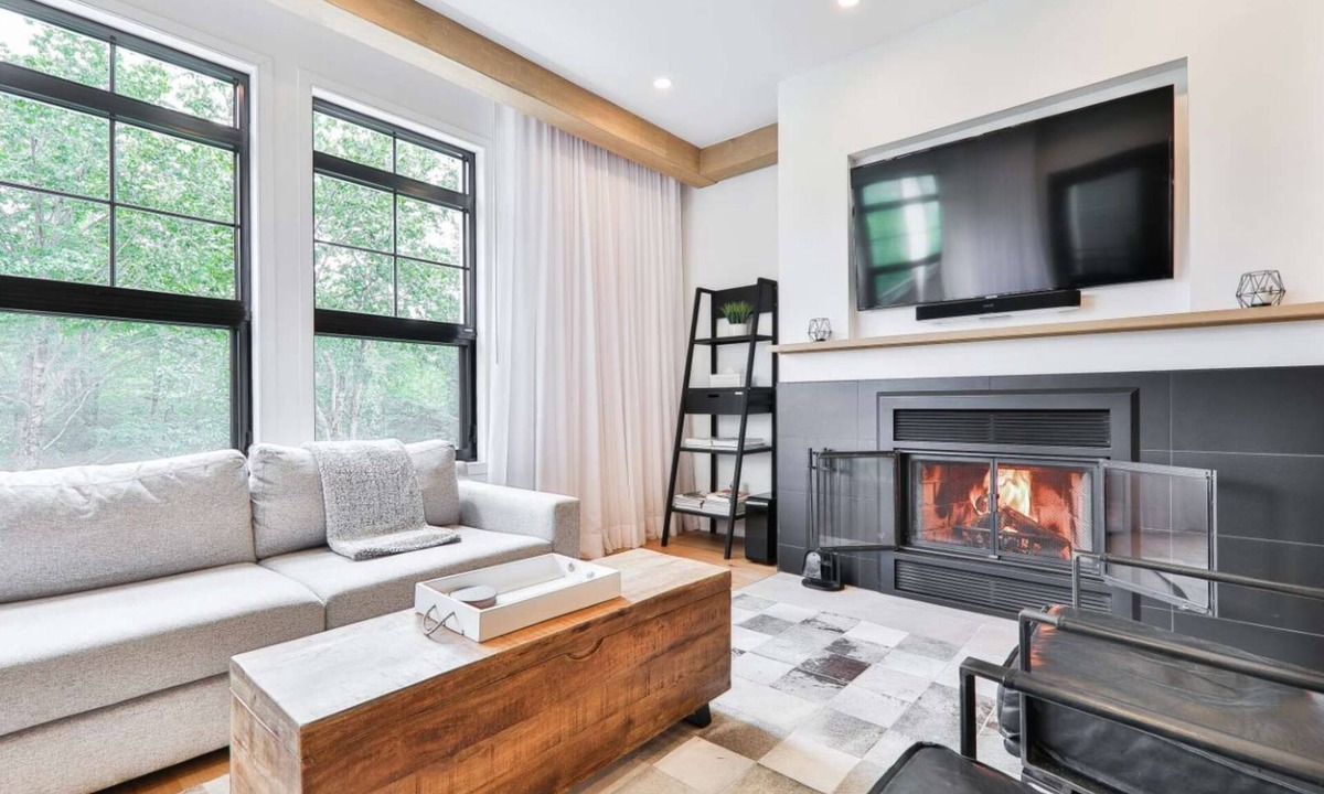 Tremblant-Les-Eaux Condo | Mont-Tremblant - Tremblant Les Eaux 215-4