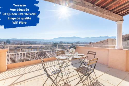 Gardanne Apartment | Mont Ventoux - Terrasse - Vue dégagée - Linge de qualité - Fibre - Confort