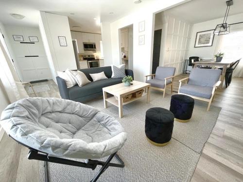 Regina House | Montague View - Entire Home across from Lakeview Park