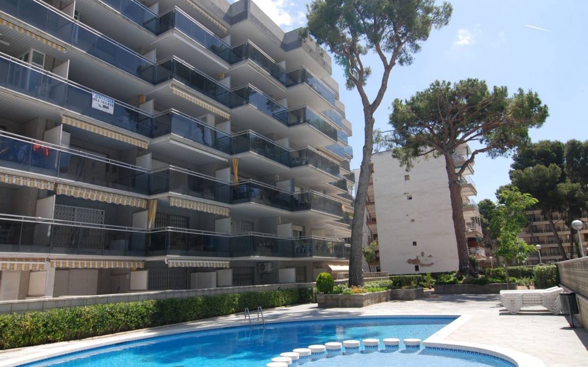 Salou City Centre Apartment | Montblanc 308