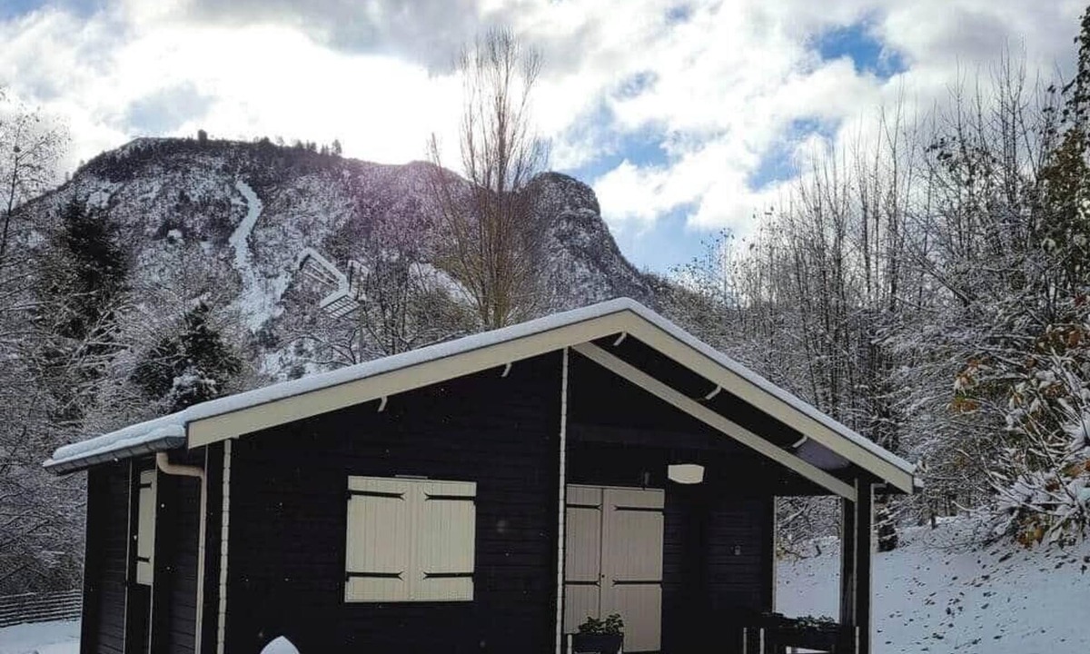 Saurat Ski Chalet | "Montcalm" Les Chalets de Montorgueil