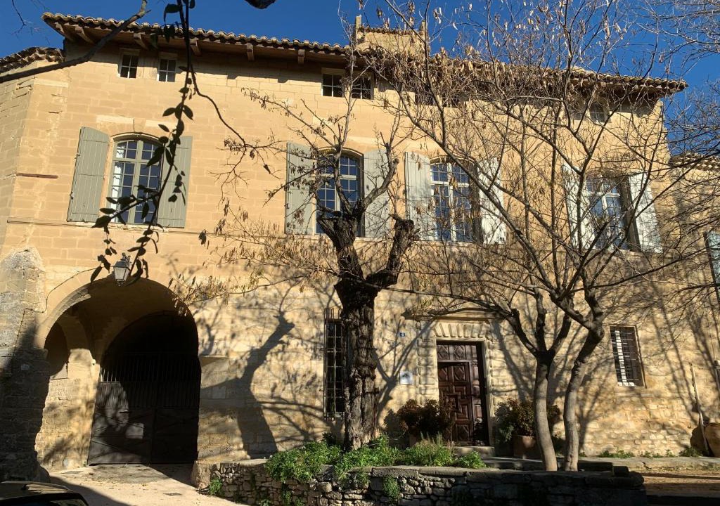 Montaren-et-Saint-Mediers Bed & Breakfast | Monte Arena Chambre d'hôtes
