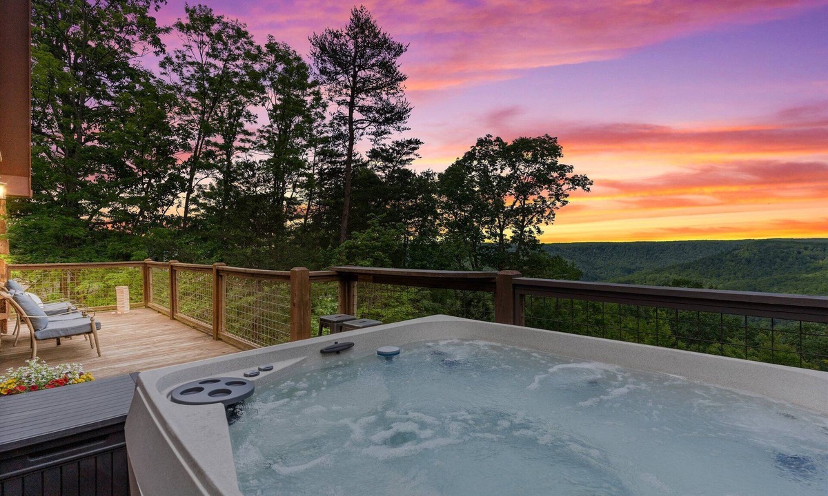 Monteagle Cabin | Monteagle Cabin, Views! Hot Tub!