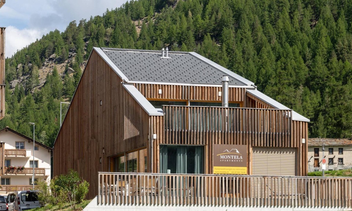Saas Grund Apartment | Montela Pavillon - Holiday Stay by Interhome