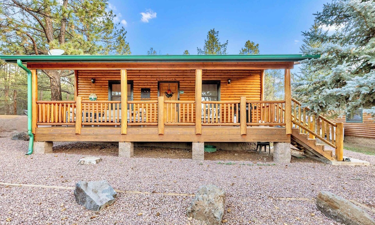 Greer Cabin | Monteverde Retreat (Cabin 104)