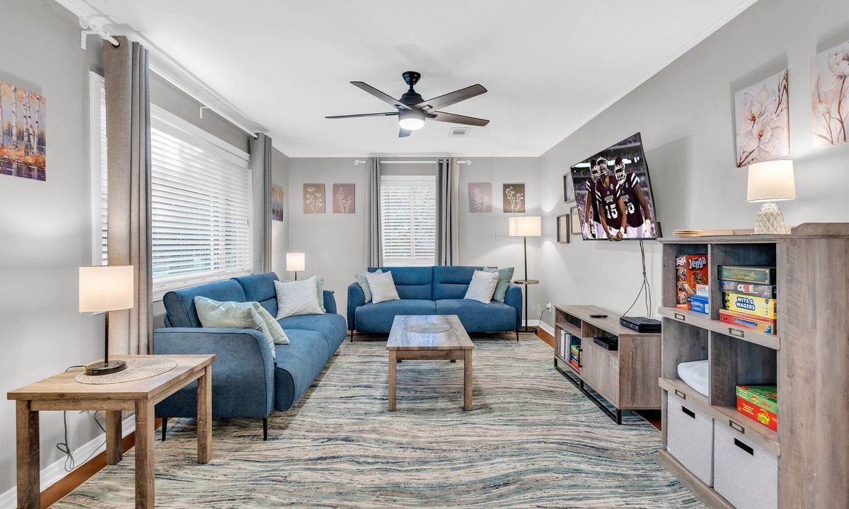 Starkville House | Montgomery Retreat, Spacious, MSU Central