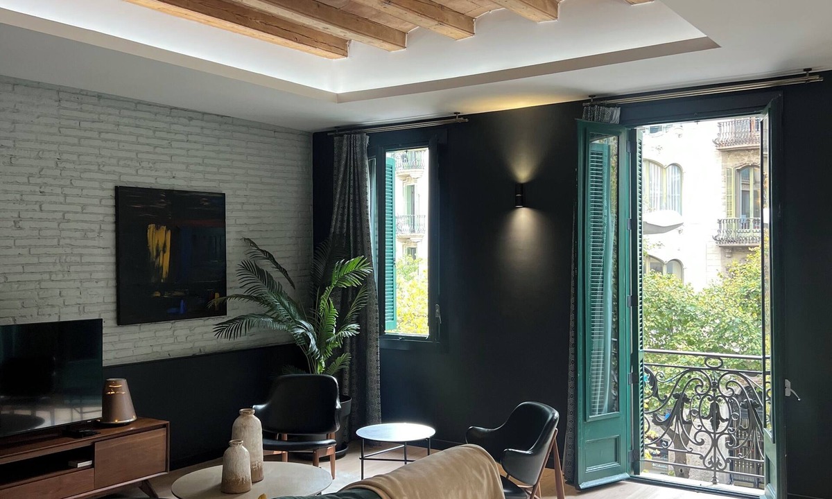 Dreta de l'Eixample Apartment | Monthly rental Apartment, best location, 3 min by walk to Gaudí Batlló House