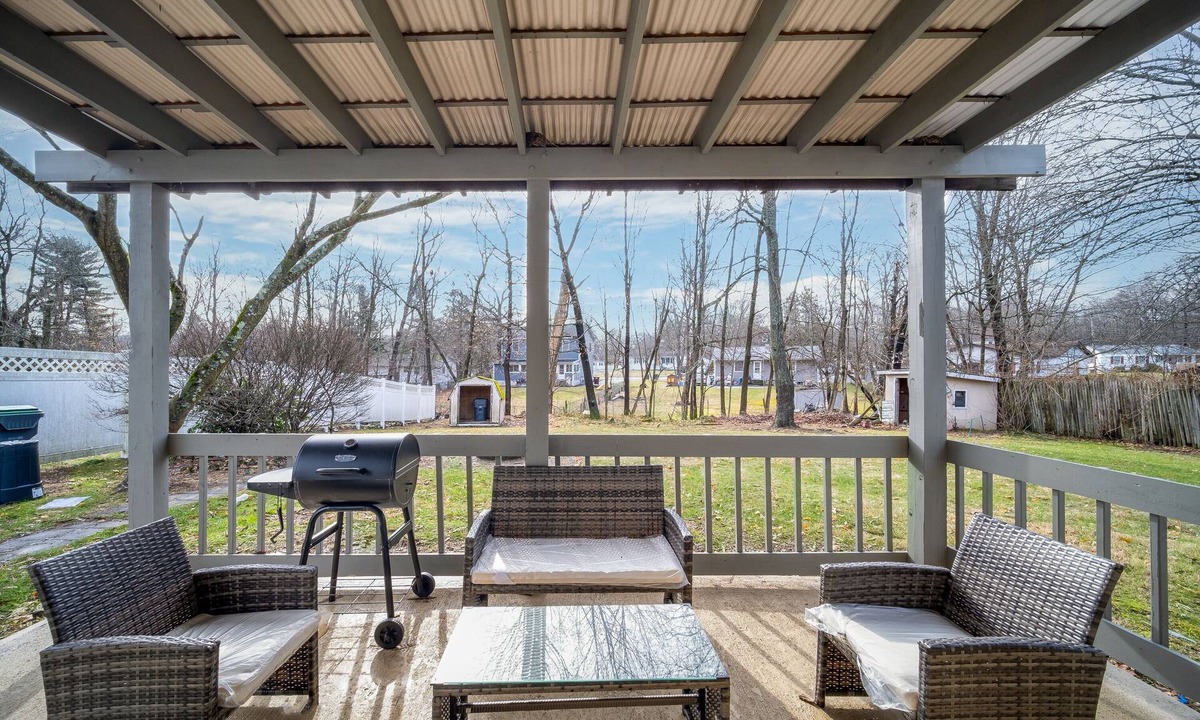 Warwick House | Monthly Rental, In Warwick