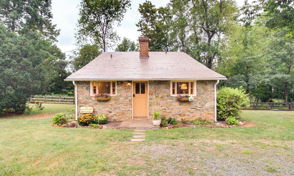 Afton Cottage | Monticello Wine Trail Cottage - Close to Hiking!