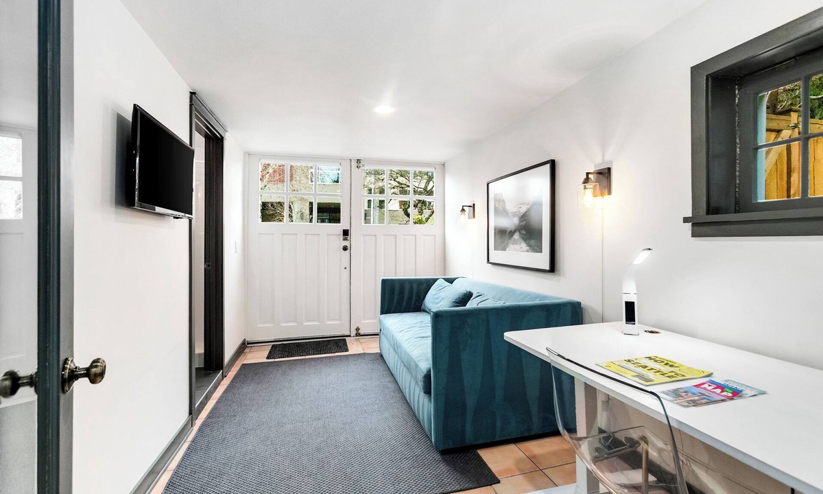 Montlake House | Montlake Studio in Spite House