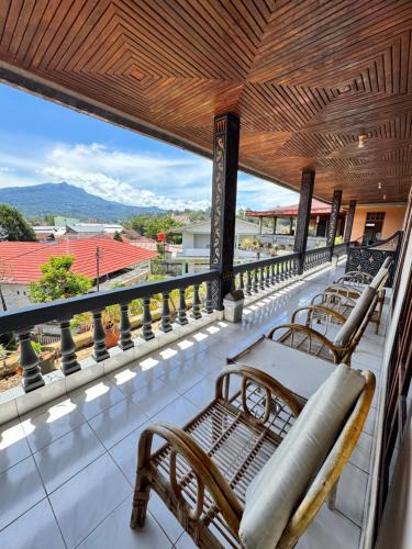 Rantepao House | Monton Guest House