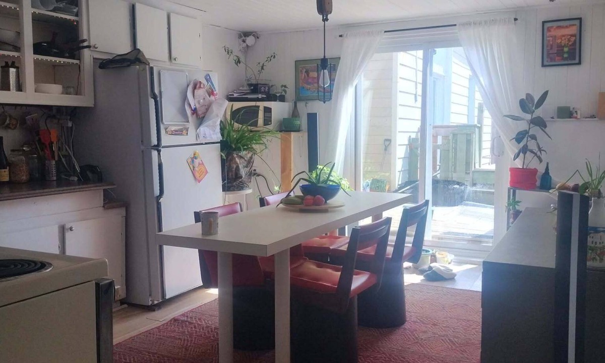 Sainte-Marie Apartment | Montreal appartment, ideally located