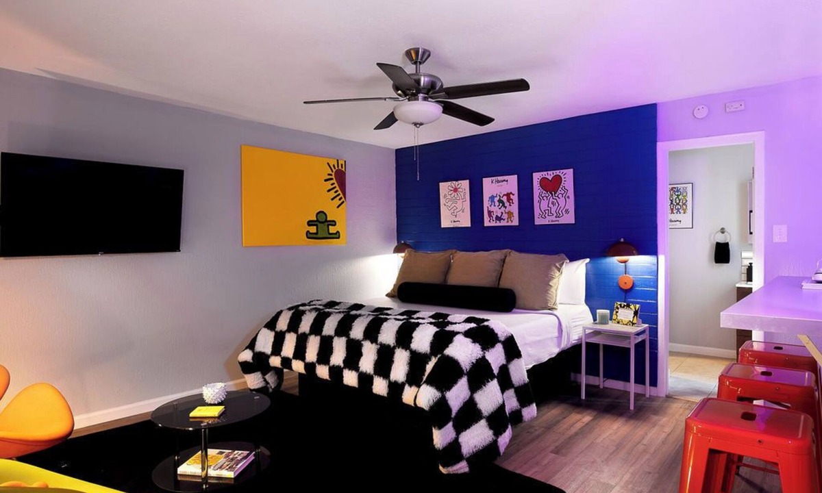 Montrose Apartment | Montrose Y-Spot Studio! Medical Center 49