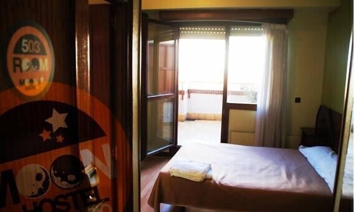 Deustuko San Pedro-Erribera Hostel | Moon Hostel Bio