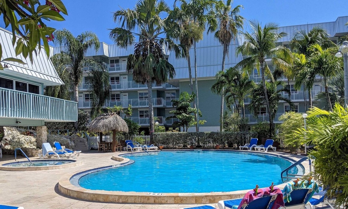 Key West Condo | Moondance (Weekly) 2 bedroom 2 bath with shared pool