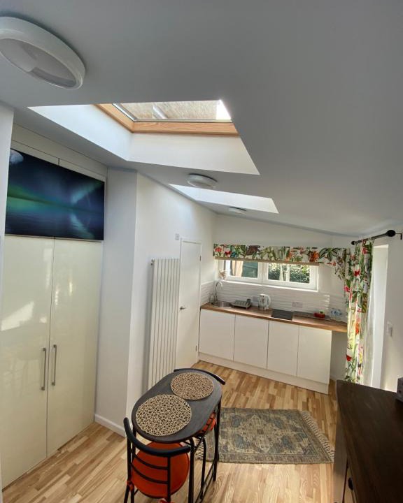 Cherry Hinton Apartment | Moonlight studio