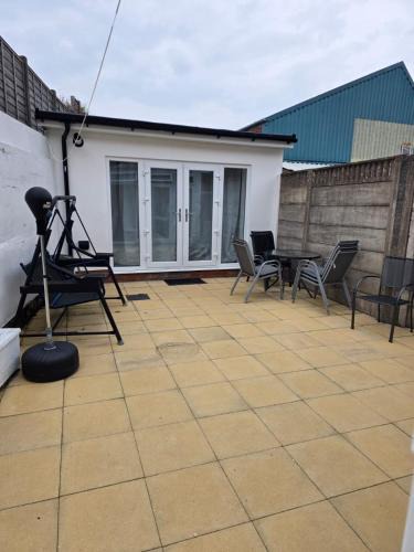 Cradley Apartment | Moonlight Suite