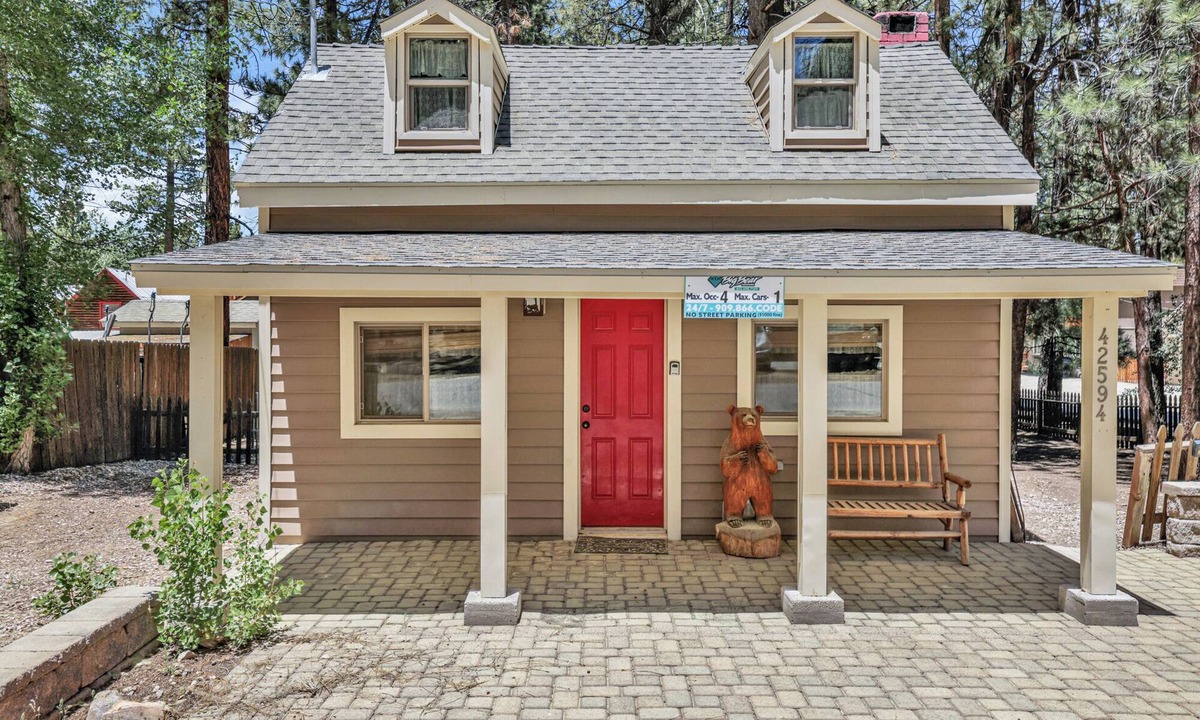 Summit Estates Cabin | Moonridge R n R Retreat Cottage at Big Bear