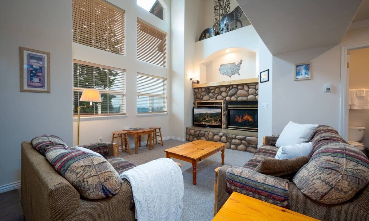 Powder Mountain Condo | Moonridge Ski Haven MR6 | Ski-In/Out On Powder Mtn