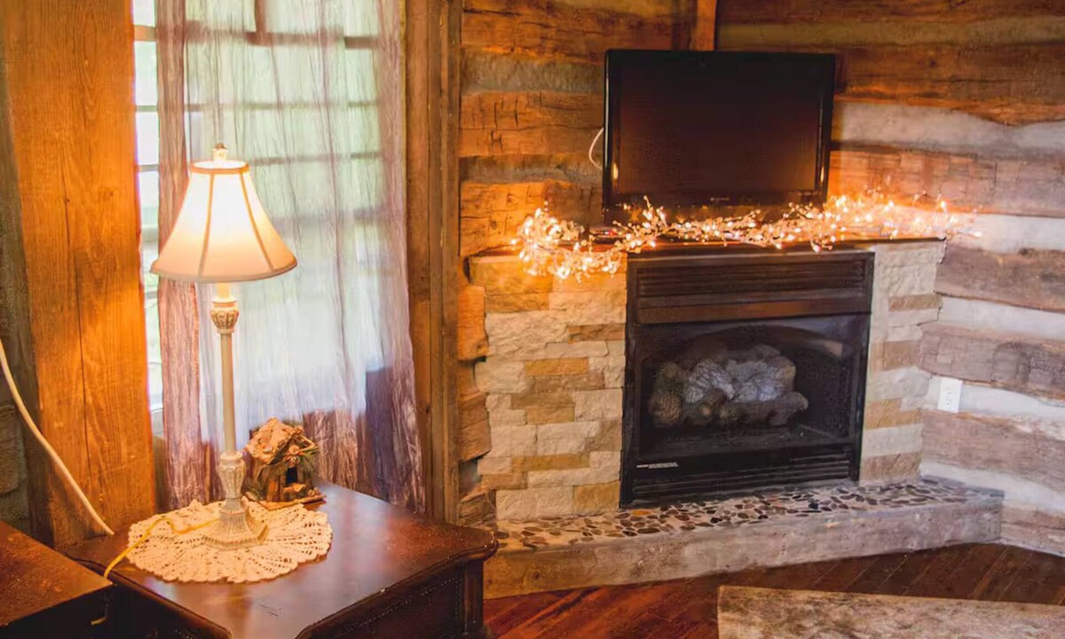 Tracy City Cabin | Moonshine Runners Cabin