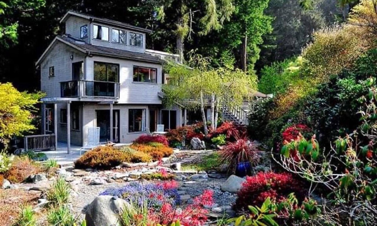 Trinidad House | Moonstone Sanctuary: Serene Retreat Near Moonstone Beach