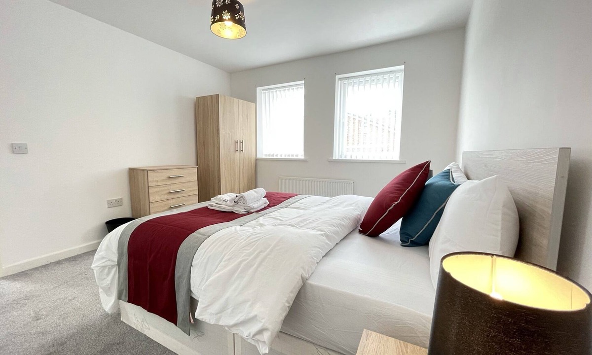 Durham House | Moor View Professional Let