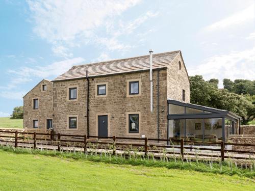 Kelbrook House | Moorgate Cottage - Ukc3380