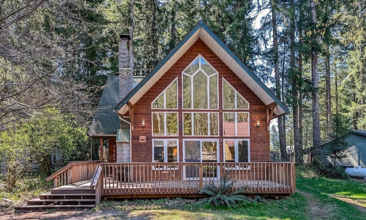 Packwood Cabin | Moose Manor | Hot tub | 3 Bed, 2 Bath