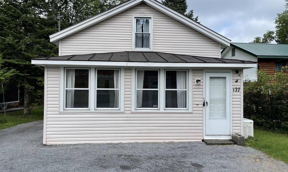 Town of Webb House | Moose River Bungalow Rustic 3BR all year round