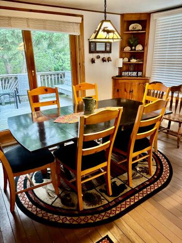 Town of Webb House | Moose Riverside Bungalow 3BR Home Old Forge NY