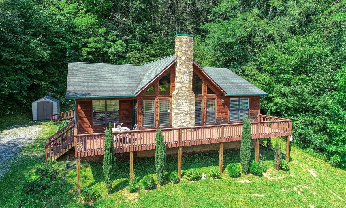 Cosby Cabin | Moosetrax Cabin