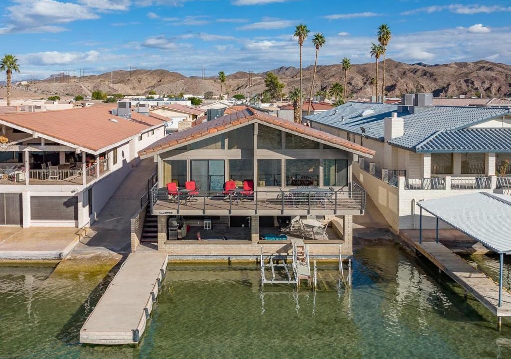 Moovalya Keys House | Moovalya Keys Riverfront! Room for all!