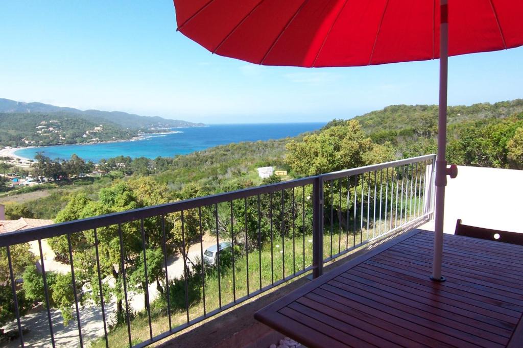 Favone Apartment | MORA