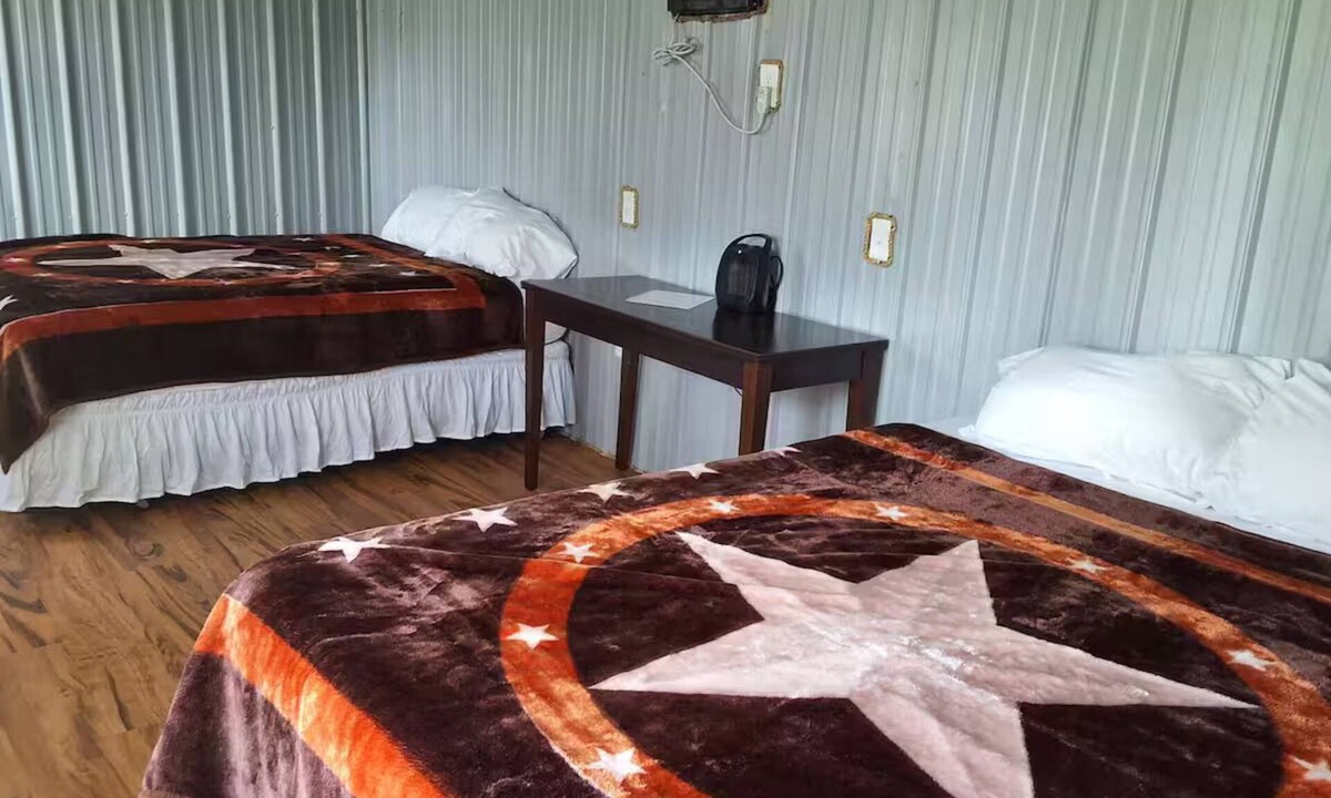 Heavener Cabin | Morgan Cabin
