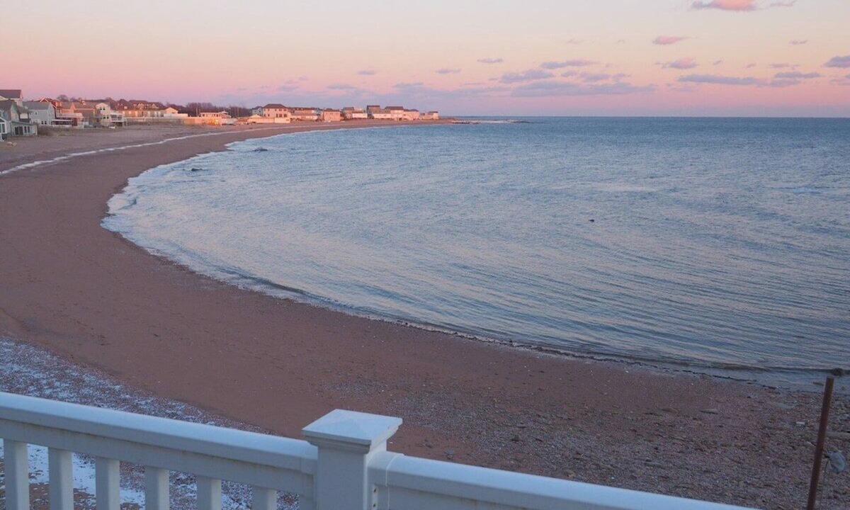 Morgan Point House | Morgan · Casa al Mare Beachfront Retreat Oceanview