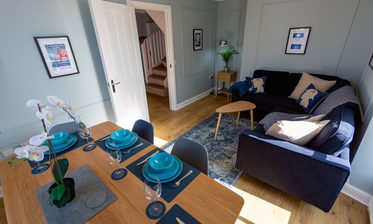 Abergavenny Apartment | Moriarty 2 Bed Apartment
