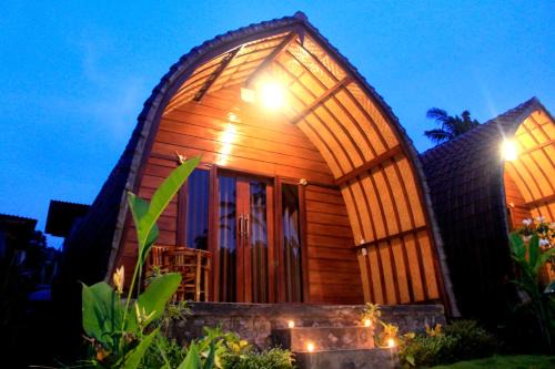 Tumbak Bayuh House | Morning Bali Bungalow