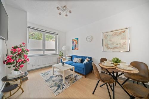 Rotherhithe Apartment | Moro Luxe Homes